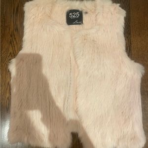 Fur light pink vest